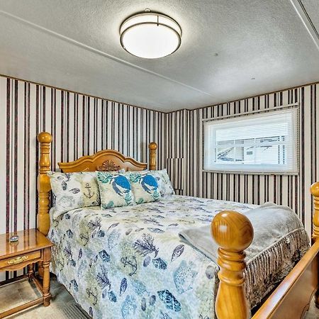 Cabin With Fire Pit, Walk To Steinhatchee River! Extérieur photo