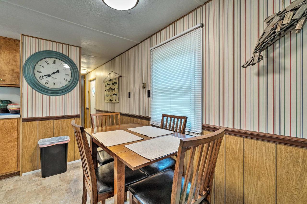 Cabin With Fire Pit, Walk To Steinhatchee River! Extérieur photo